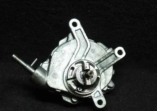 Toyota Auris 150 Vacuum pump