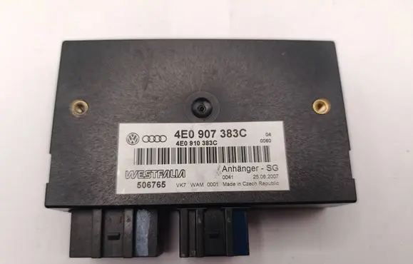 Audi A8 S8 D3 4E Tow bar trailer control unit/module 4E0907383C 506765
