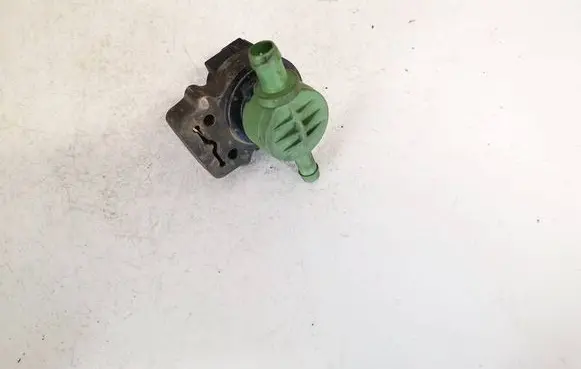 Valve vacuum