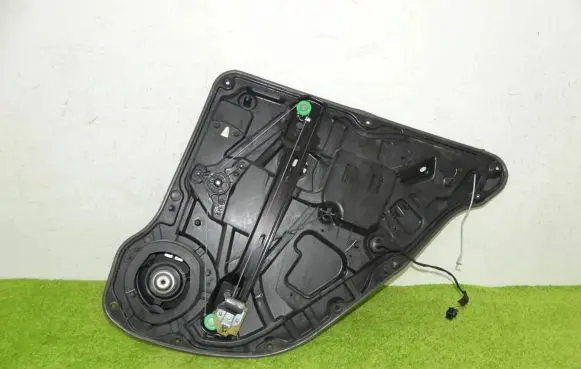 Mercedes-Benz ML W166 Rear door window regulator with motor 1669060501