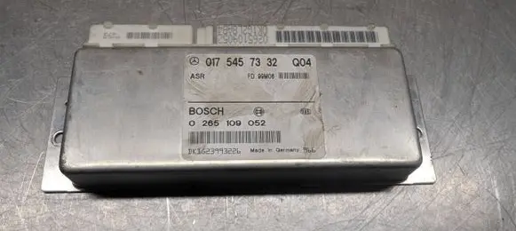Mercedes-Benz E W210 ABS control unit/module 0175457332 0265109052