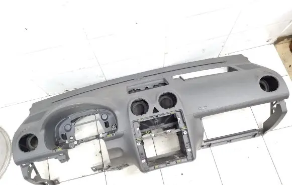 Volkswagen Caddy Dashboard 2K1858295C