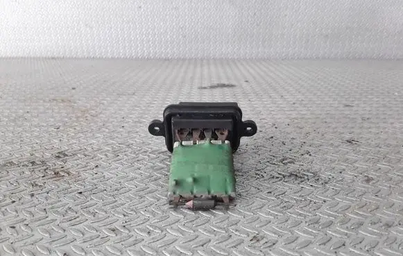 Heater blower motor/fan resistor