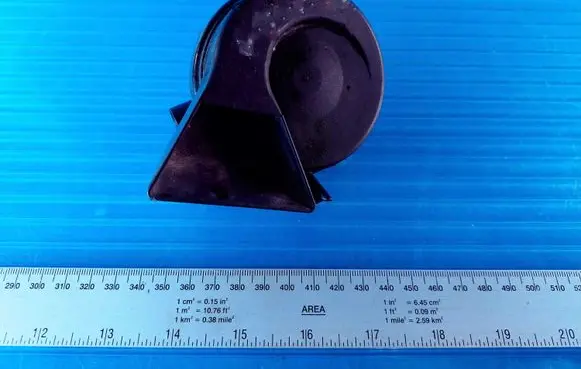 Audi A4 S4 B7 8E 8H Horn signal 8E0951223C