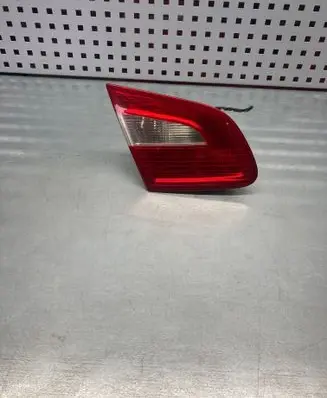 Skoda Superb B6 (3T) Accelerator throttle pedal 270509 3T5945093