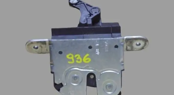 Ford Ka Tailgate lock latch 51809766