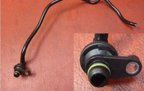 Mercedes-Benz C W204 Engine coolant pipe/hose A2740182300