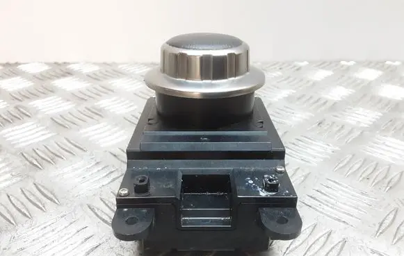 BMW 5 E60 E61 Multifunctional control switch/knob 6944884