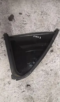KIA Sorento Rear vent window glass 