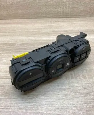 Opel Vectra B Climate control unit 69262209 J2900