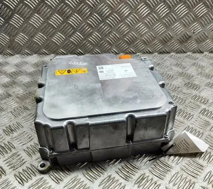 Mercedes-Benz EQE v295 Voltage converter inverter A0009011622 A0009028185