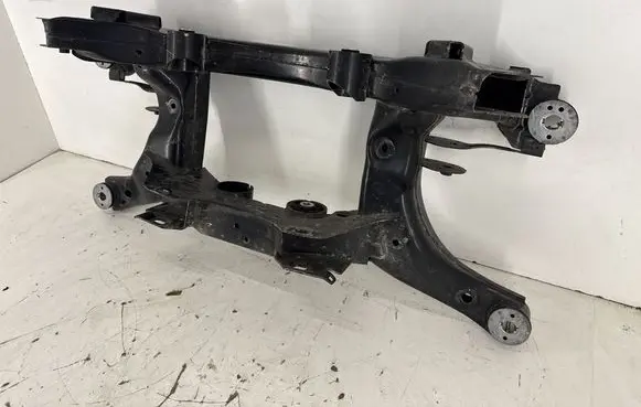 Ford Bronco Rear subframe MLX615B564BNA LX6Z5035AG LX6Z5035AH