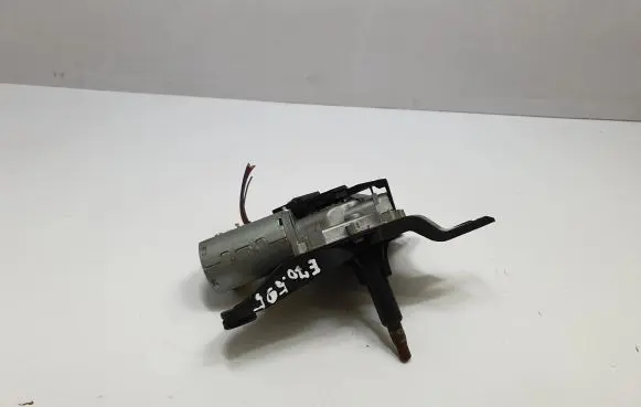BMW X5 E70 Rear window wiper motor 6942165 67636942165