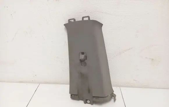 (B) pillar trim (top)