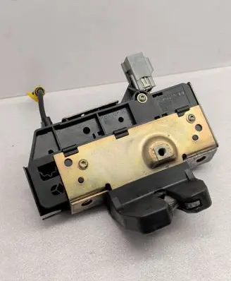 Volvo XC90 Tailgate/trunk/boot lock/catch/latch 31253053