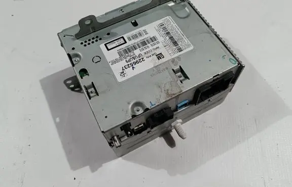 Chevrolet Camaro Radio/CD/DVD/GPS head unit 22965237