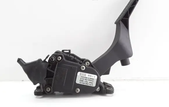 Volkswagen Transporter - Caravelle T5 Accelerator throttle pedal 7H1721503