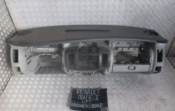 Renault Trafic II (X83) Dashboard 