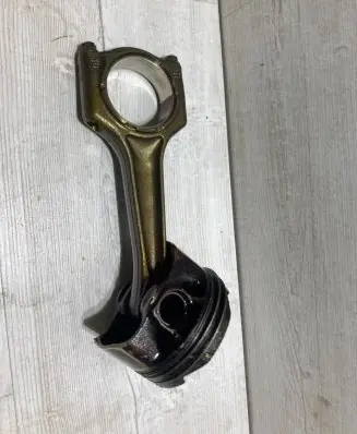 Mini One - Cooper F56 F55 Piston with connecting rod