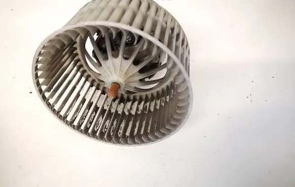 BMW 5 F10 F11 Heater fan/blower L6119 R8705