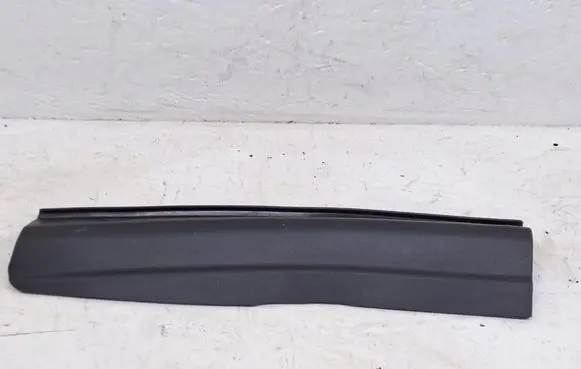 Mazda CX-30 Other sill/pillar trim element DFR556915
