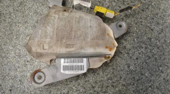 BMW 3 E46 Front door airbag 30826833104G 01B141EA128ZS