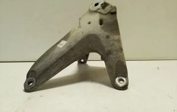 Audi e-tron Engine mounting bracket 4KE199606H
