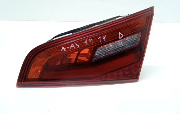 Audi A3 S3 8V Tailgate rear/tail lights 8V4945094A 81110202 0429858