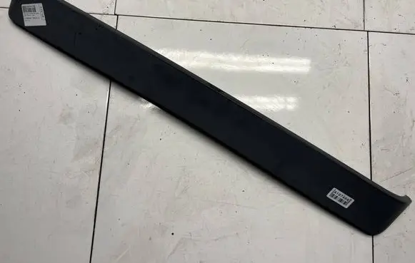 Volkswagen Golf III Tailgate/trunk spoiler 1h6827933