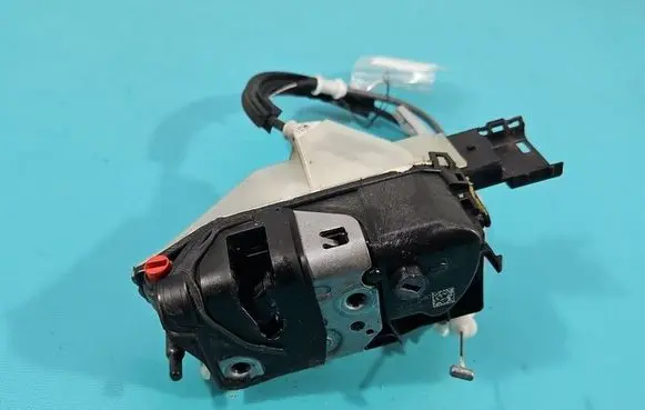 Peugeot 508 II Rear door lock 16943572 IMPRK1567817