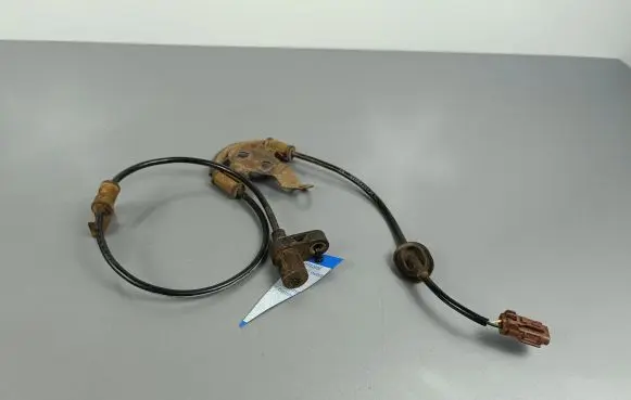 Subaru Impreza II ABS brake wheel speed sensor 27540AE021
