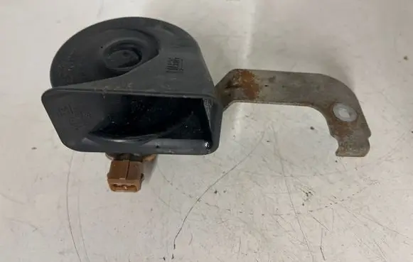 Volvo V50 Horn signal 0055306