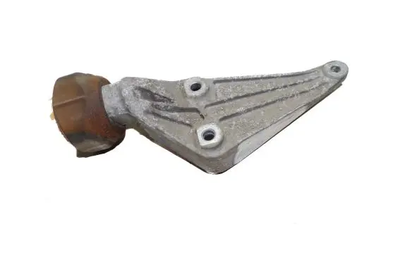 Audi A6 S6 C6 4F Engine mounting bracket 4F0199343N