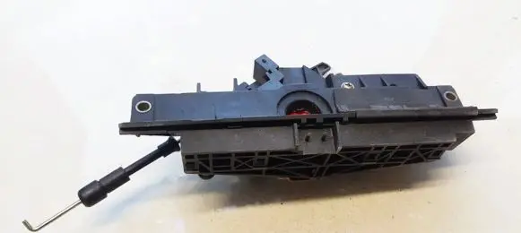 Audi A6 S6 C5 4B Central locking motor 4B0827565H 8D9827565H