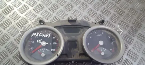 Renault Megane II Speedometer (instrument cluster) 8200364029 8200364029f