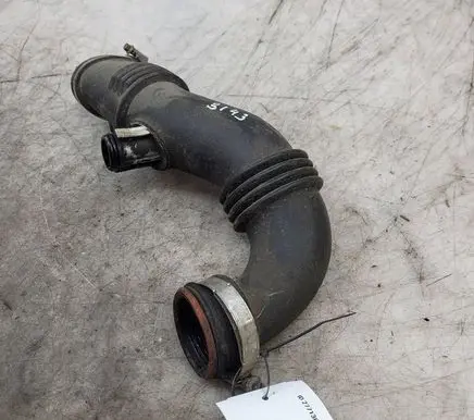 Peugeot Partner Intercooler hose/pipe 9656953680