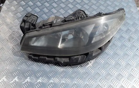 Renault Laguna II Headlight/headlamp 8200481196