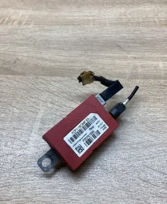 Volvo V40 Aerial antenna amplifier 7CP118C847EA P30761698