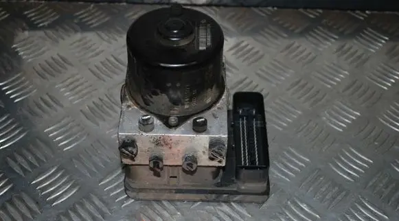 Audi TT Mk1 ABS Pump 8N0907379H 8N0614517E