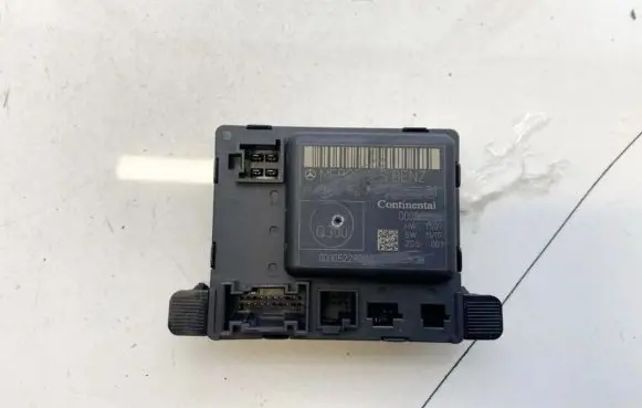 Mercedes-Benz Sprinter W906 Door control unit/module