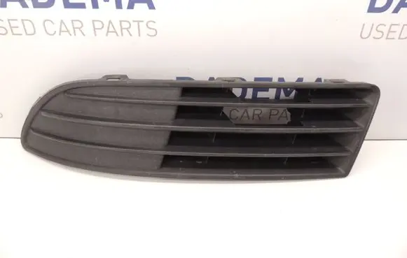 Volkswagen Polo Front bumper lower grill 6Q0853665D D164