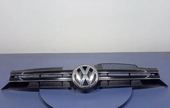 Volkswagen Golf Plus Front grill 1K9853651A