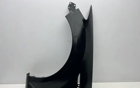 Ford Mondeo MK IV Fender SULIK1
