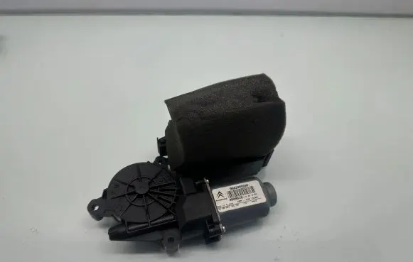 Citroen C4 I Picasso Front door window regulator motor 9682495880 400963D