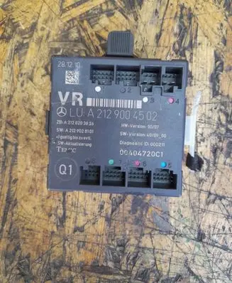 Mercedes-Benz C W204 Door control unit/module A2129004502
