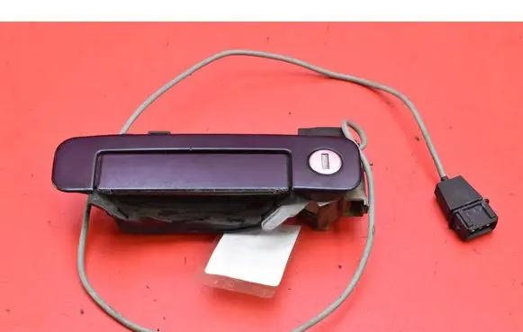 Audi A4 S4 B5 8D Front door exterior handle 4A0837205D