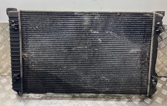 Audi A4 S4 B6 8E 8H Coolant radiator 8E0121251L