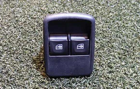 Fiat Talento Electric window control switch 254118722R