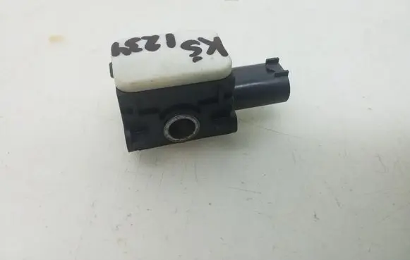 Mercedes-Benz S W221 Airbag deployment crash/impact sensor A0038202826