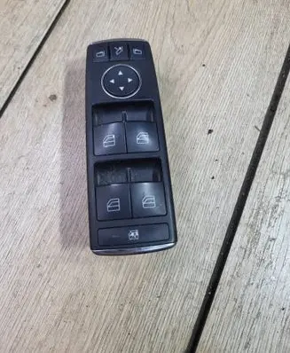 Mercedes-Benz E W212 Electric window control switch 10020876 A2129056100 90169112081
